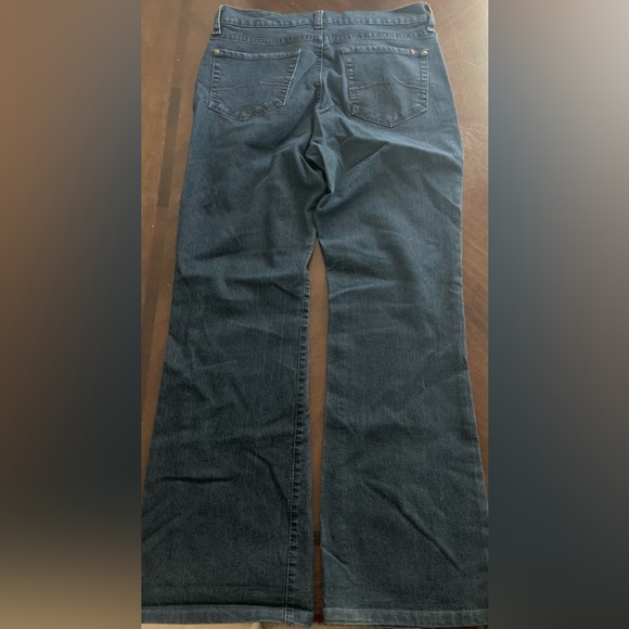 Ladies Size 8 Average Jean Star Dark Denim Jeans - Picture 2 of 16